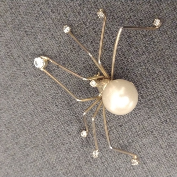 Women's Spider brooche - Picture 4 of 4